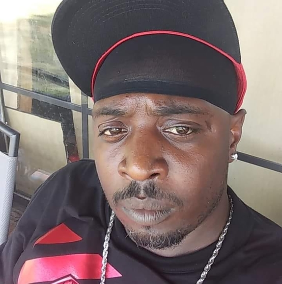 Profile Picture of Sedrick Shack (@sedrickshack) on Poshmark