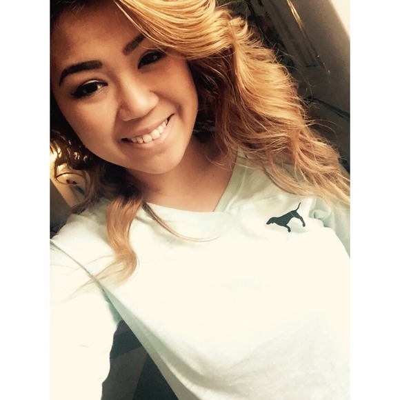 Profile Picture of Cindy Sophanavong (@cjaaay) on Poshmark