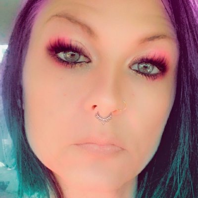 Profile Picture of Crystal Henley (@CrystalHenley16) on Twitter