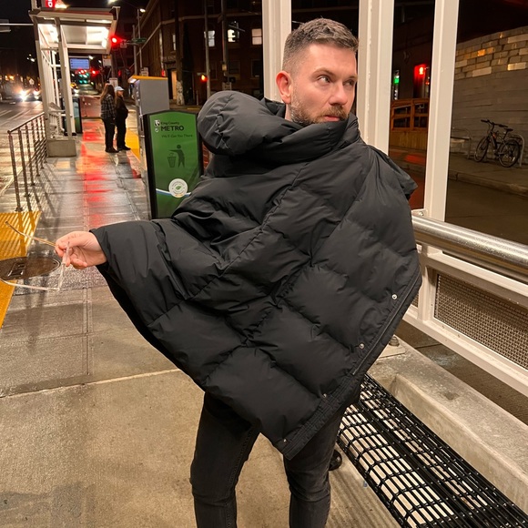 Profile Picture of Raymond Harmon (@rayrayesq) on Poshmark