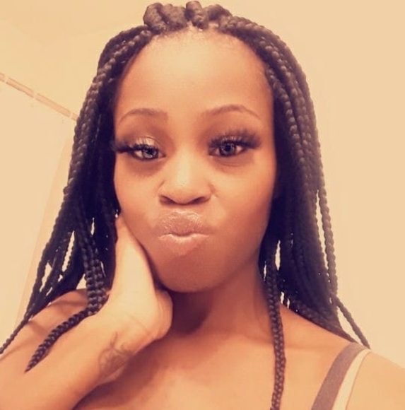 Profile Picture of Candace Manning (@candacemanni608) on Poshmark