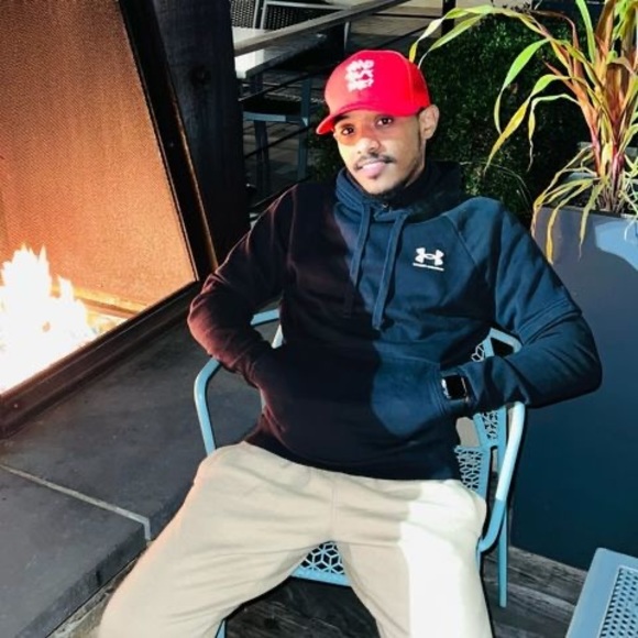 Profile Picture of Menta afc Afc (@mentesont08) on Poshmark