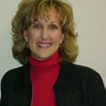 Profile Picture of Robin Hale Nolan (@robinhalenolan) on Instagram