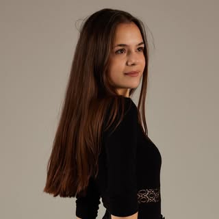 Profile Picture of Julia Spinosi Guiguen (@juliaspinosi) on Instagram