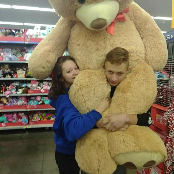 Kevin Hinish - Poshmark Profile Picture of Kevin Hinish (@kevinhinish1234) on Poshmark