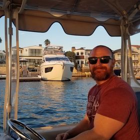 Profile Picture of zach carter (@mursemucker) on Pinterest