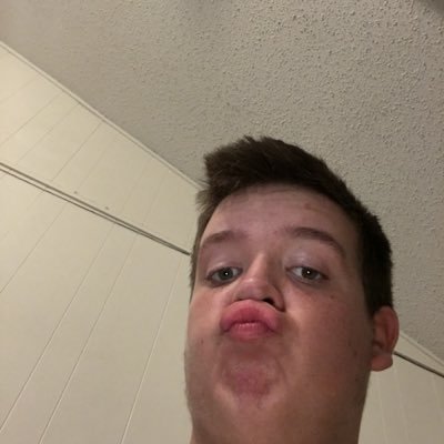 Profile Picture of Nathan Robison (@nathanrobison15) on Twitter