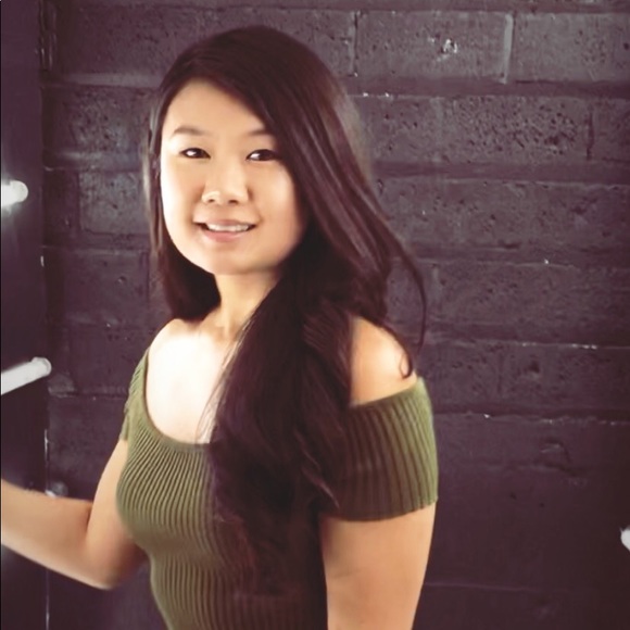 Profile Picture of Mae Oledan (@mae671) on Poshmark