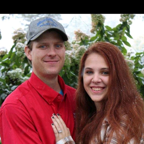 Profile Picture of Cory Mandelkow (@corymandelkow1) on Poshmark