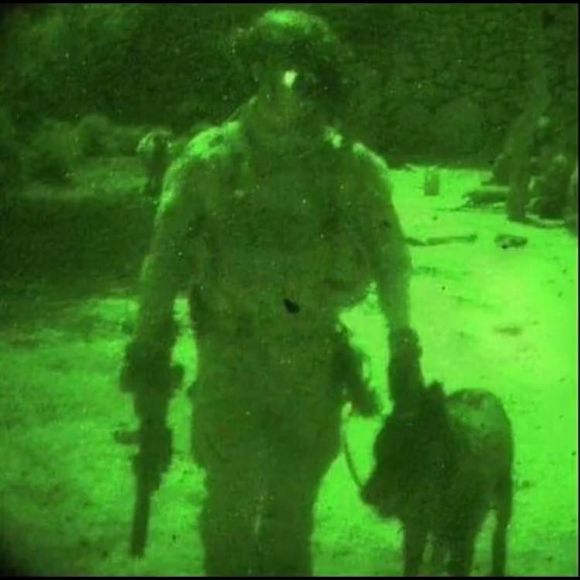 Profile Picture of Brian Miranda (@cloutdigger13) on Poshmark