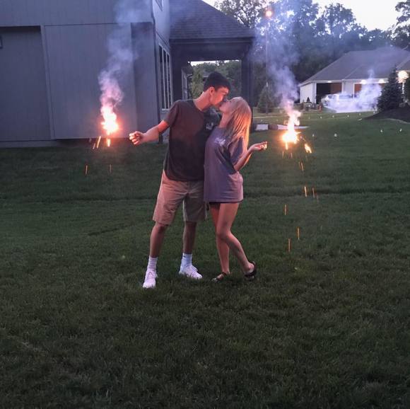 Profile Picture of James Garner (@jgar03242000) on Poshmark