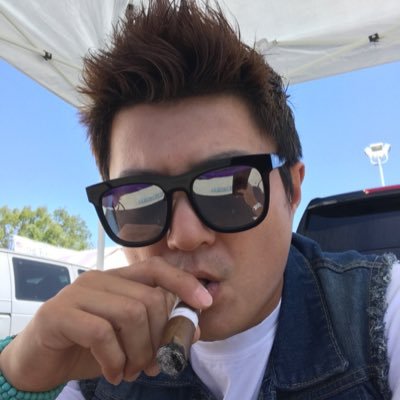 Profile Picture of Tony Zhouon Twitter