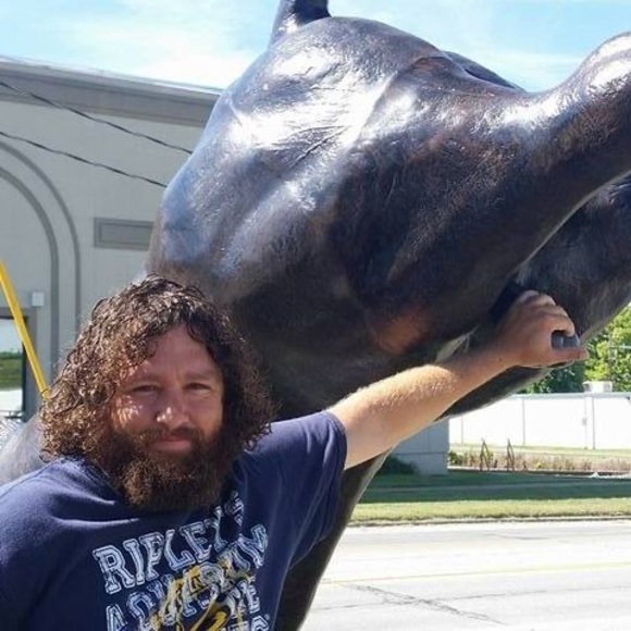 Profile Picture of Chris Shipman (@shipmanchris18) on Poshmark