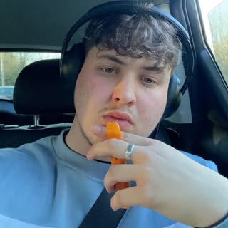 Profile Picture of Josh Gonzalez (@joshuagonzalez) on Instagram