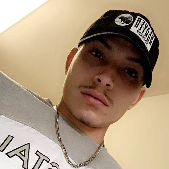 Profile Picture of Carlos Adrian (@landro299) on Poshmark