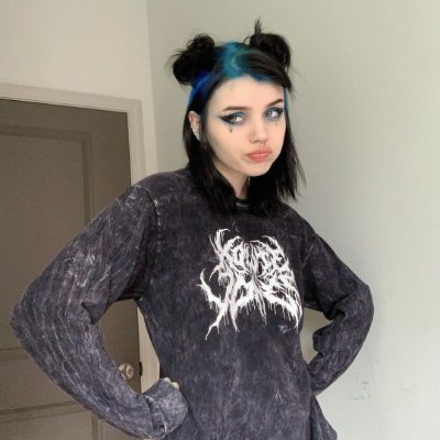 Profile Picture of 𝖑𝖞𝖉𝖎𝖆 𝖉𝖊𝖊𝖙𝖟. (@BATSiSCANCELED) on Twitter