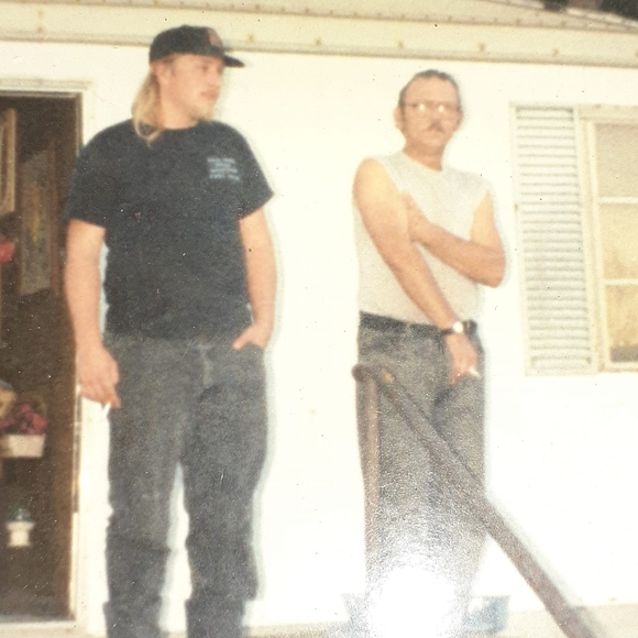 Profile Picture of Joseph Wagner (@josephwagner400) on Poshmark