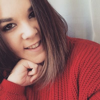 Profile Picture of Claudia Enríquez (@ClauuLoin) on Twitter