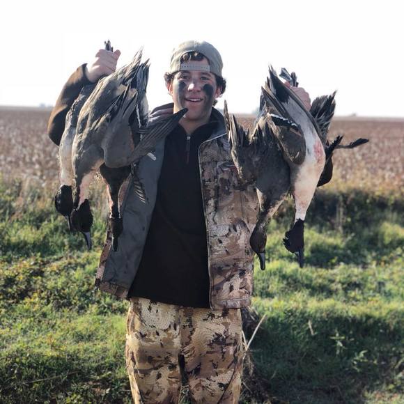 Profile Picture of Pete Sitton (@petesitton) on Poshmark