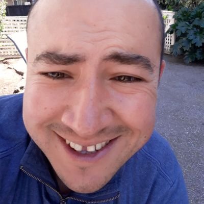 Profile Picture of Octavio Magaña (@alivepacific) on Twitter