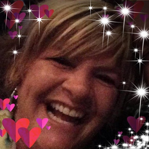 Profile Picture of Danielle Dailey-marcoux (@danielle131mar) on Poshmark