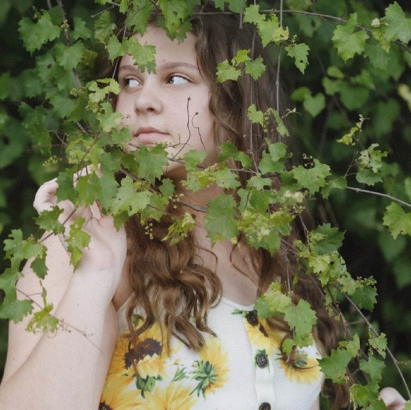 Profile Picture of Angelina Strelkov (@astrelk) on Poshmark