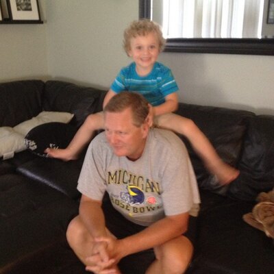 Profile Picture of Mike Garner (@ligerfan68) on Twitter