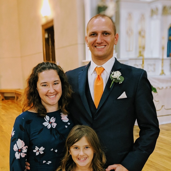 Profile Picture of Greg May (@gmay00) on Poshmark