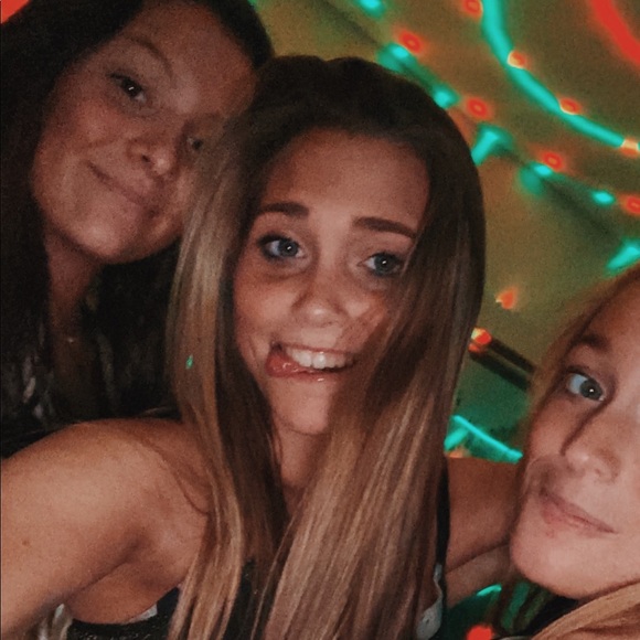 Profile Picture of Jane Decosta (@jdecosta3) on Poshmark