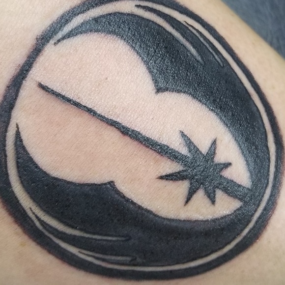 Profile Picture of Adam j Saulnier (@saulnieradamj) on Poshmark