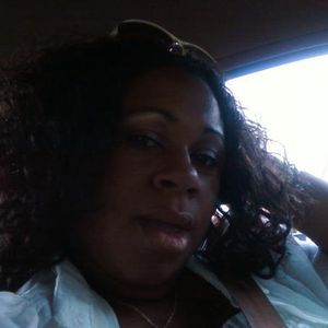 Profile Picture of Tara Coburn (@stacy4evermybigsis) on Myspace