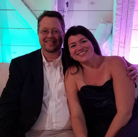 Profile Picture of Angela Dahle (@angela380) on Poshmark