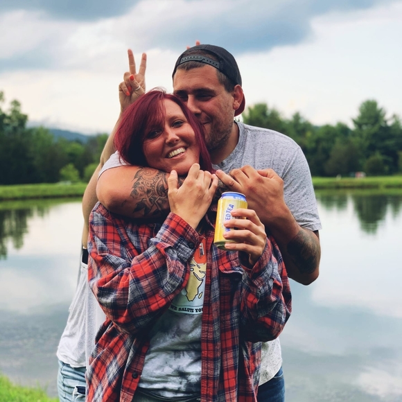 Cassie Kligerman - Poshmark Profile Picture of Cassie Kligerman (@bullyloverrr13) on Poshmark