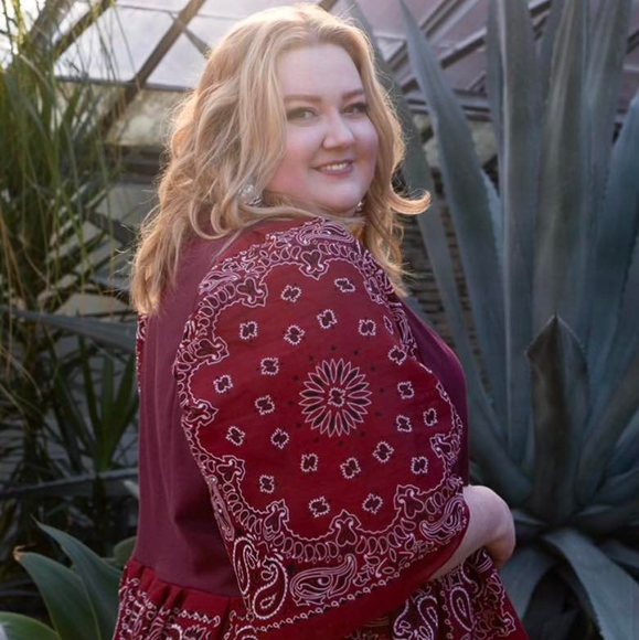 Profile Picture of Emoree Heiselt (@honeysblowtorch) on Poshmark