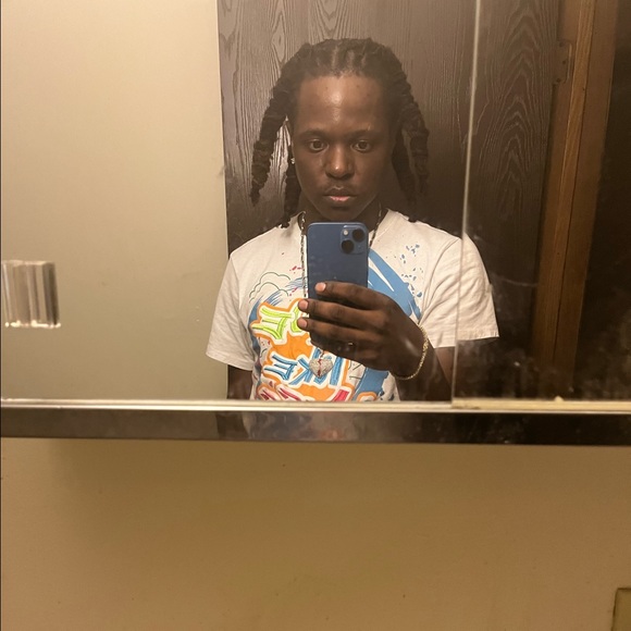 Profile Picture of Joshua Wheatley (@jayg74706) on Poshmark