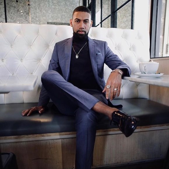 Profile Picture of Jonathan Liles (@jonathanliles) on Poshmark