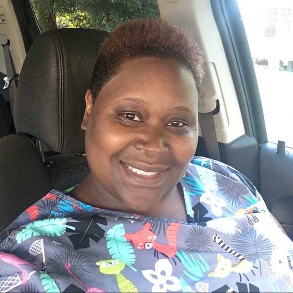 Profile Picture of Sabrina Lenoir (@lsabrinaj) on Poshmark