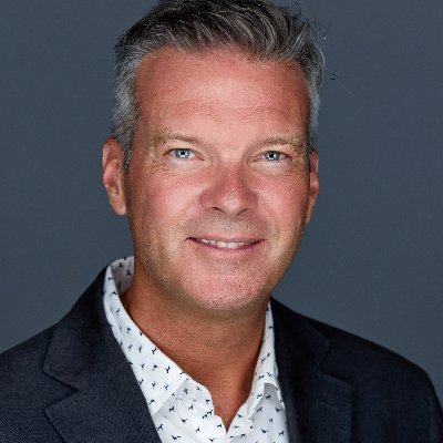 Profile Picture of Mike Wade (@mwade100) on Twitter