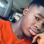 DAVIS. 🍀🍀🇳🇬🇨🇮 - Instagram Profile Picture of DAVIS. 🍀🍀🇳🇬🇨🇮 (@_.man_like_dave._) on Instagram