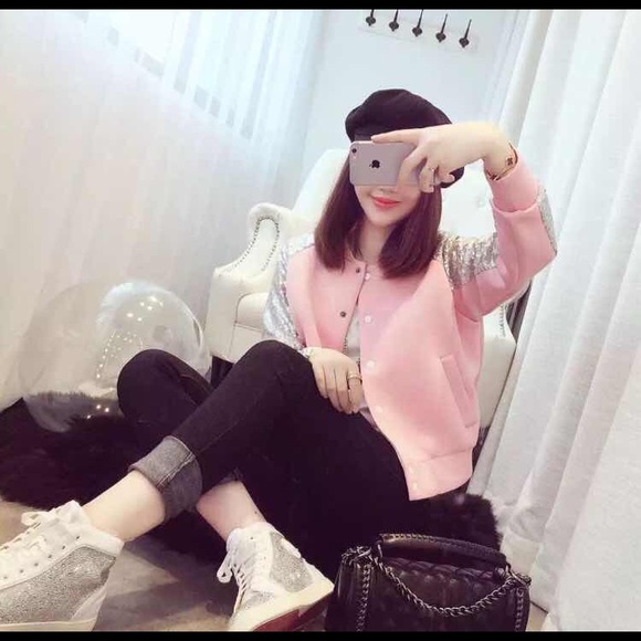 Jamie Zhang - Poshmark Profile Picture of Jamie Zhang (@jiezhang2008) on Poshmark