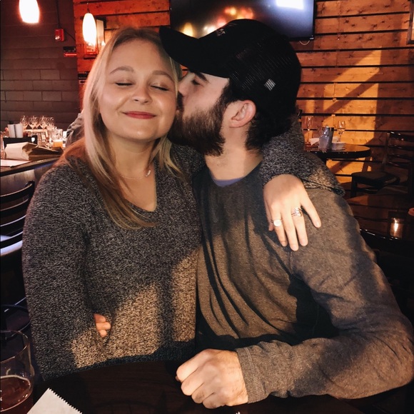 Profile Picture of Ren Densmore (@renjamin94) on Poshmark