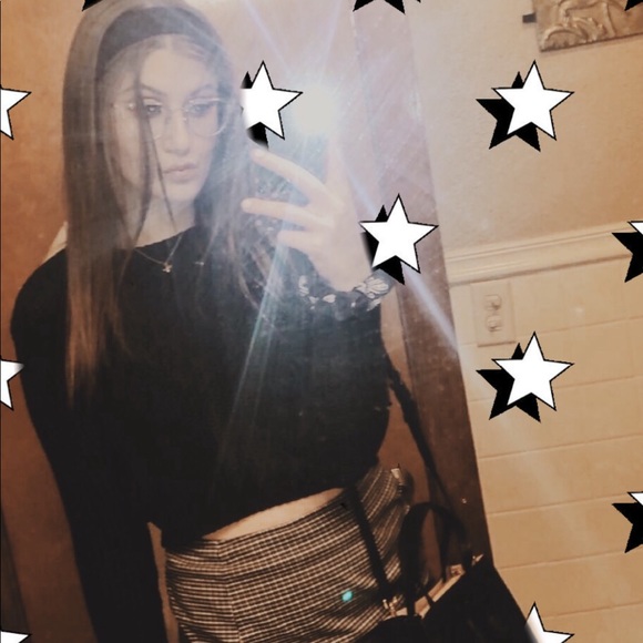 Profile Picture of Paige Caskey (@paigecaskeyy) on Poshmark