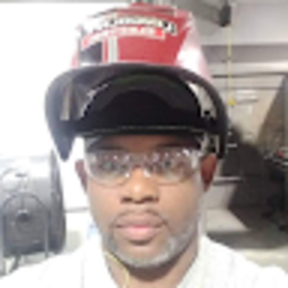 Profile Picture of Rufus Hicks (@hicksrufus643) on Poshmark