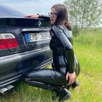 Jenni Heeren - Instagram Profile Picture of Jenni Heeren (@6561jennifer) on Instagram