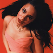 Profile Picture of LoLa Summers (@hioiij) on Youtube