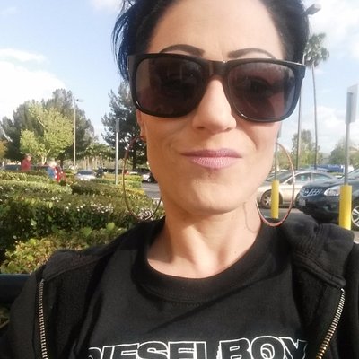 Profile Picture of Dani Harding (@DaniHarding8) on Twitter