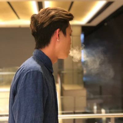 Profile Picture of Han Han (@John_LWH) on Twitter