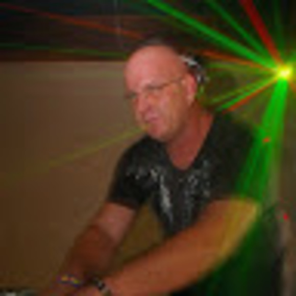 Profile Picture of Jr Sublett (@jrsublett) on Poshmark