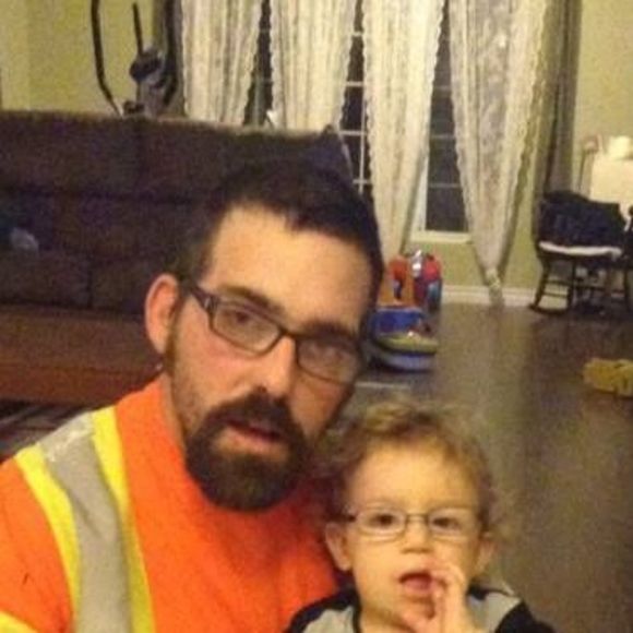 Profile Picture of Bobby Bainbridge (@bobbainbridge25) on Poshmark