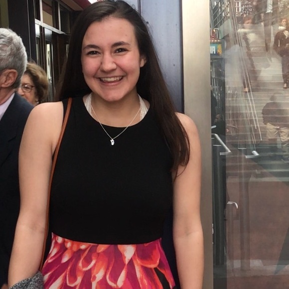 Profile Picture of Julia Brink (@jkatbrink) on Poshmark